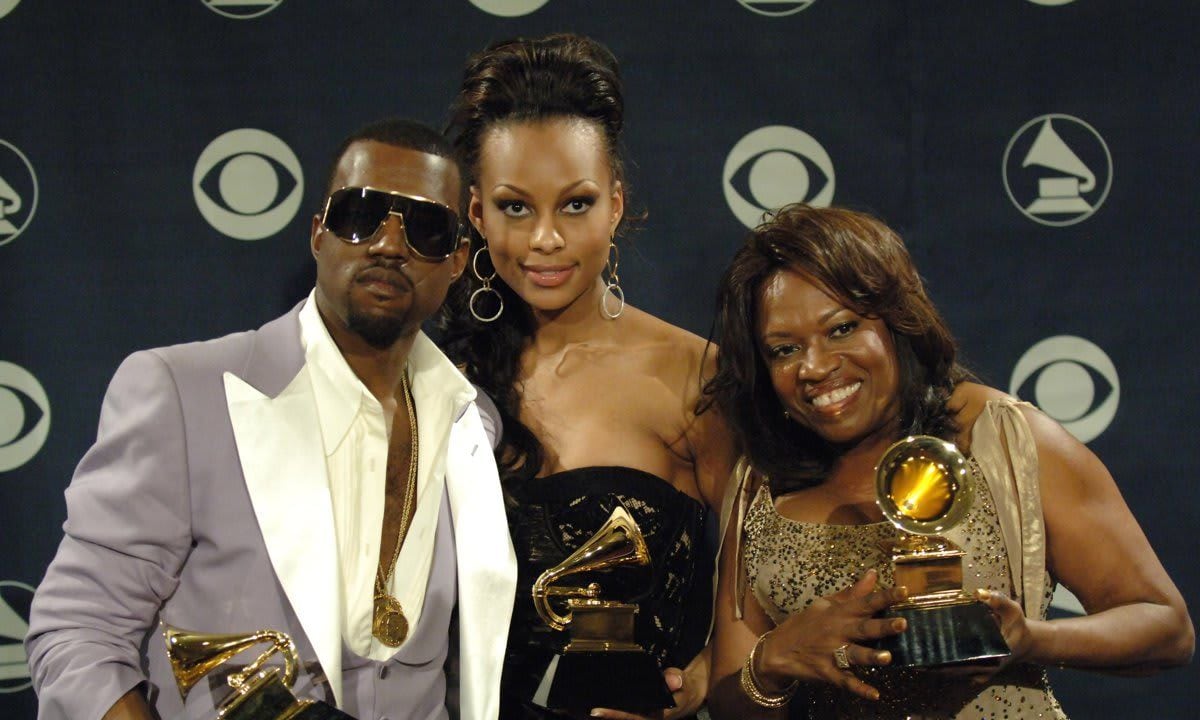 The 48th Annual GRAMMY Awards   Press Room