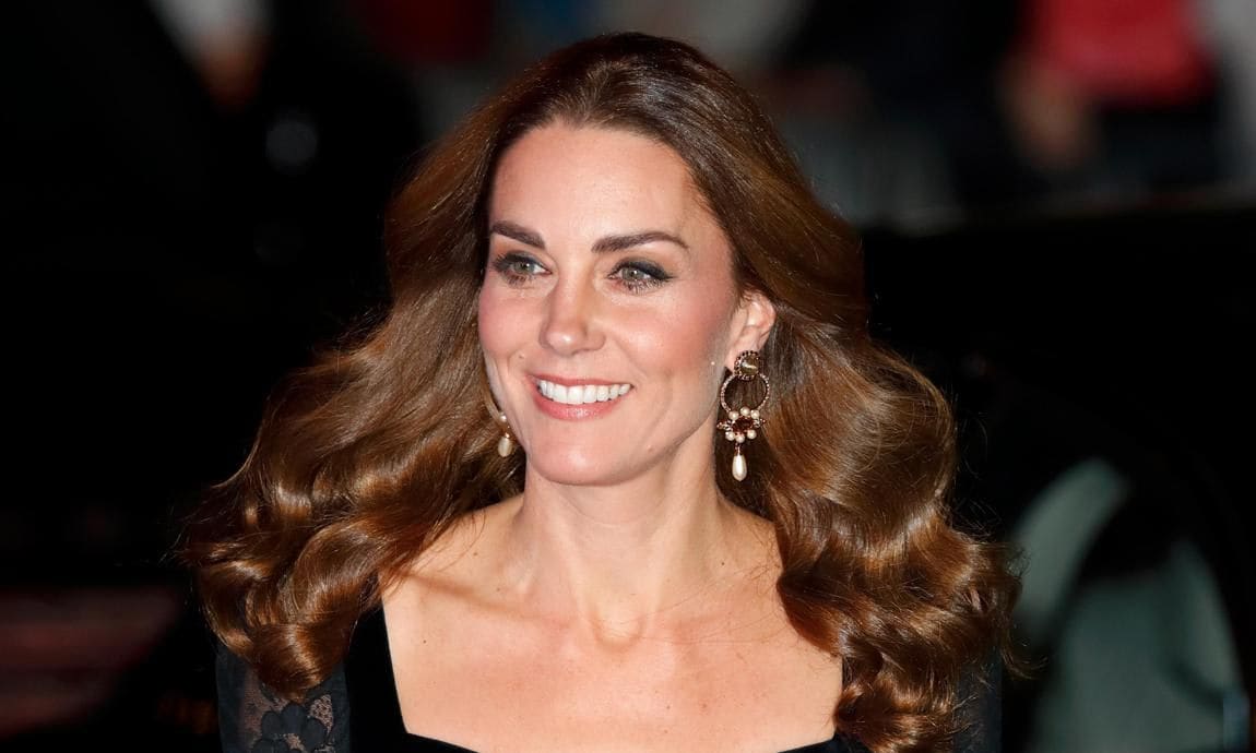 The Duke And Duchess Of Cambridge Attend The Royal Variety Performance