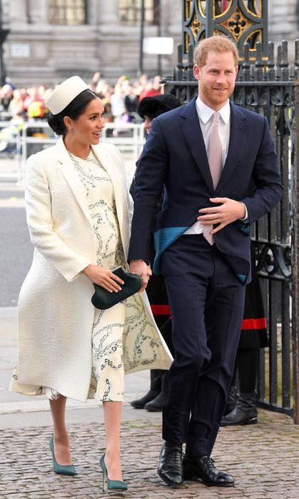 Meghan Markle Victoria Beckham dress