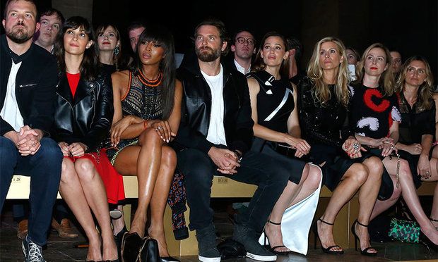 Bradley was seated between Jennifer Garner and supermodel Naomi Campbell.
<br>Photo: Getty Images