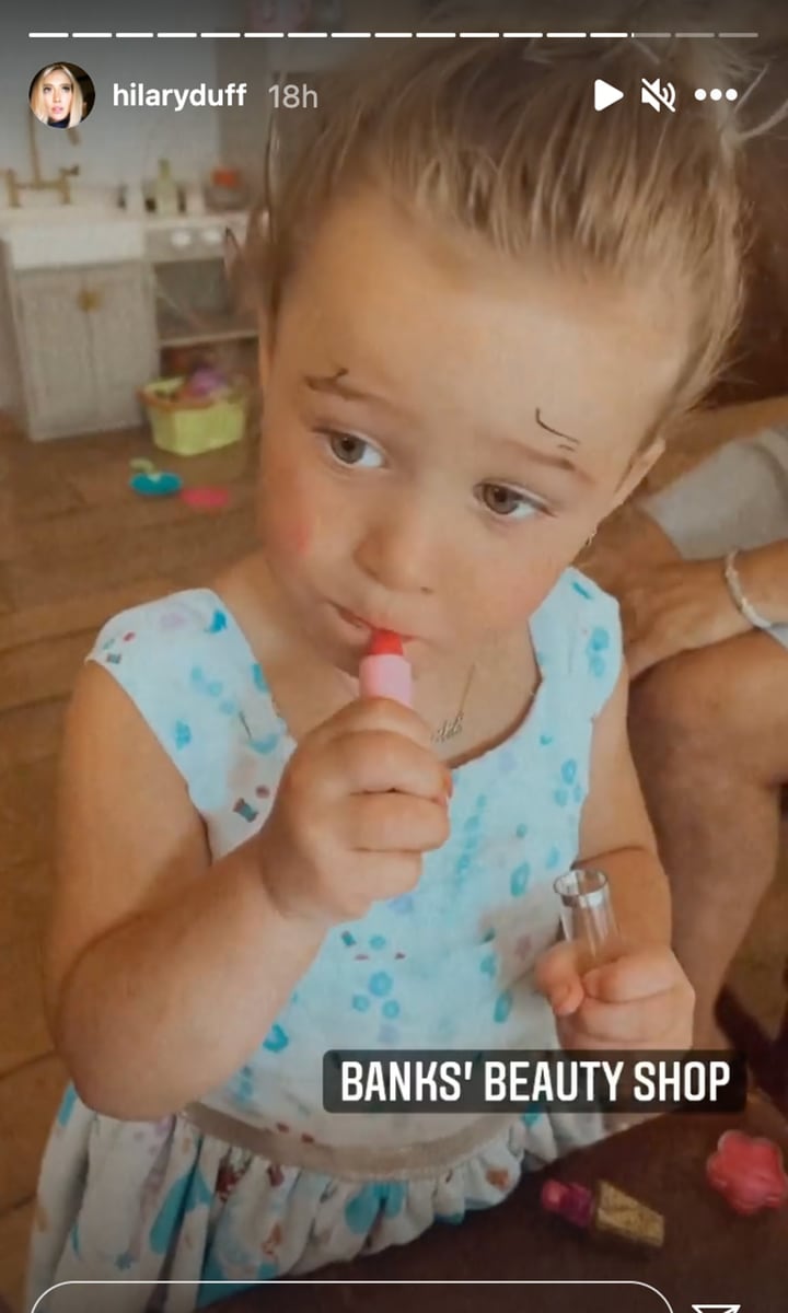 Hilary Duff's daughter playing with makeup