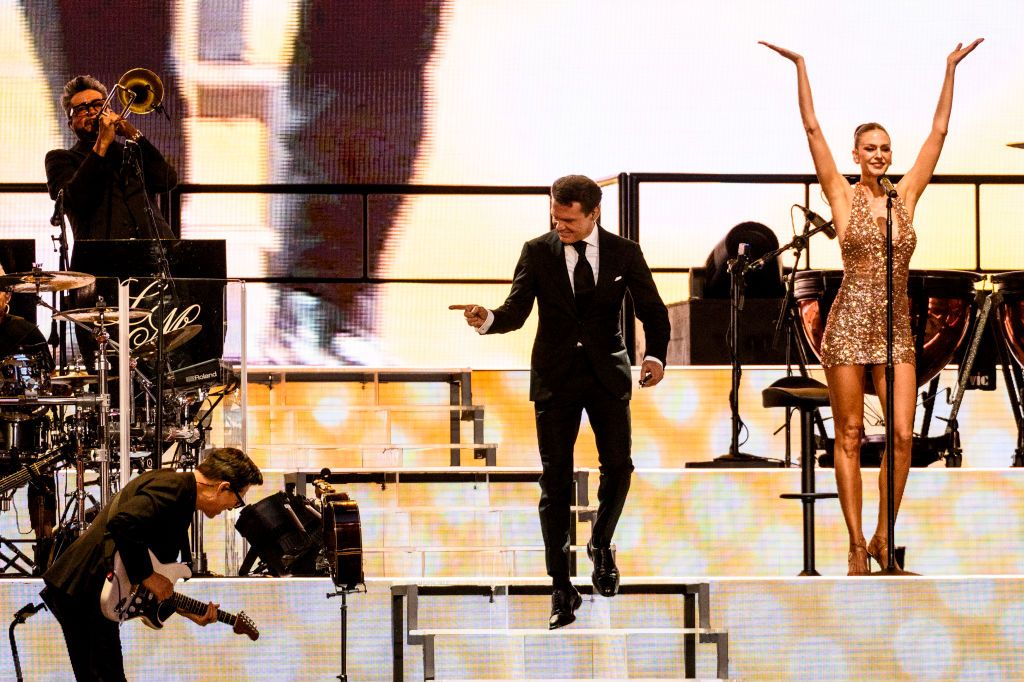 Luis Miguel performs on the stage at Estadio Santiago Bernabeu on July 07, 2024 in Madrid, Spain.