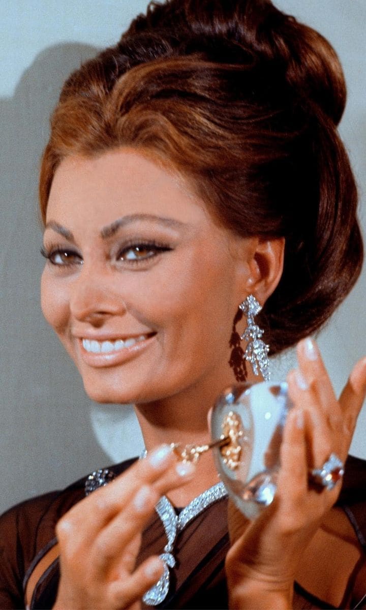 Sofia Loren Gets The Key Of New York From Mayor John Lindsay