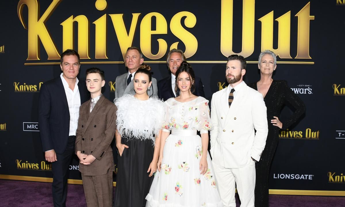 Premiere Of Lionsgate's "Knives Out"   Arrivals