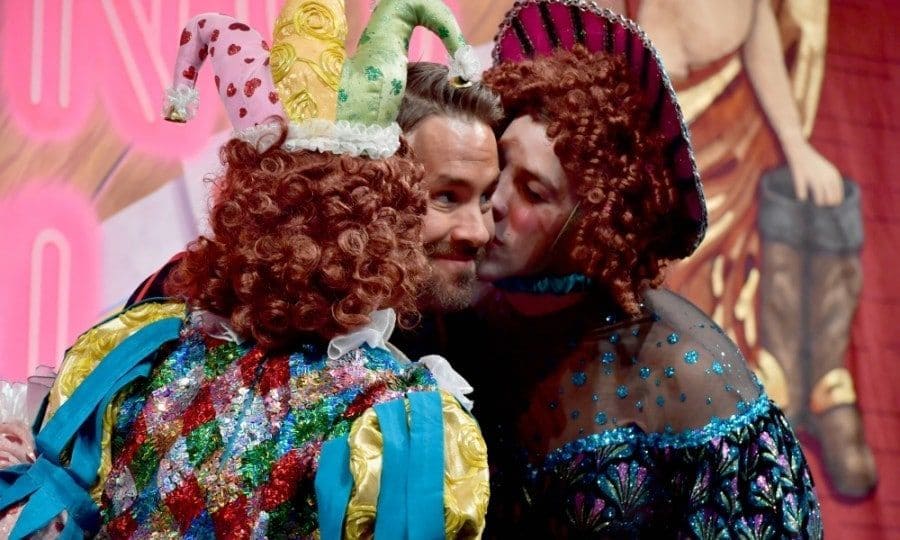 February 3: Smooch alert! Ryan Reynolds got some kisses while being honored as the 2017 Man of the Year by Harvard's Hasty Pudding Theatricals in Cambridge, Massachusetts.
Photo: Paul Marotta/Getty Images