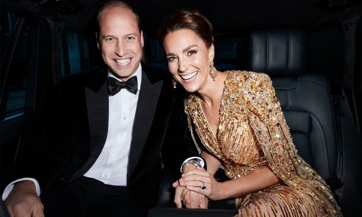 Prince William and Kate celebrate New Year with glamorous new photo