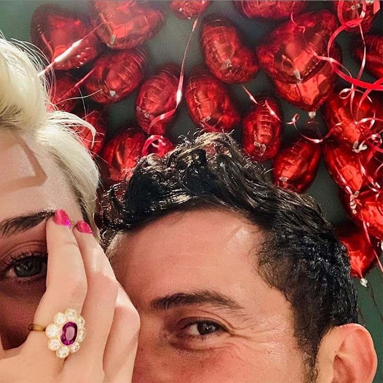 Katy Perry Orlando Bloom engaged facebook