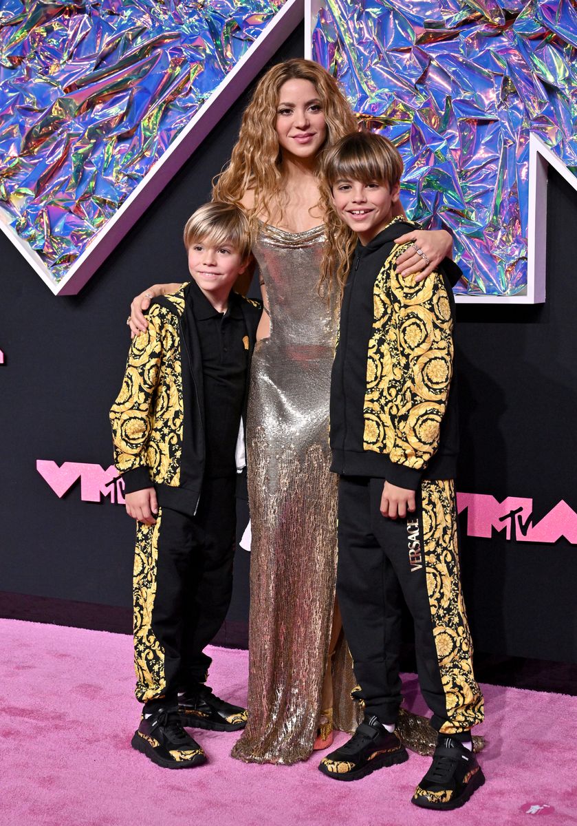 NEWARK, NEW JERSEY - SEPTEMBER 12: (L-R) Sasha PiquÃ©, Shakira, and Milan PiquÃ© attend the 2023 MTV Video Music Awards at Prudential Center on September 12, 2023 in Newark, New Jersey. (Photo by Axelle/Bauer-Griffin/FilmMagic)