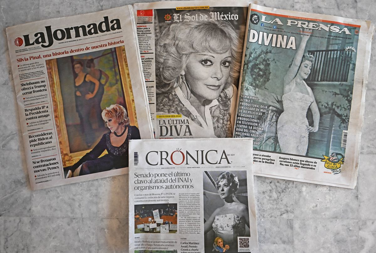 The front page news of a selection of Mexican national newspapers reported the death of Mexican actress Silvia Pinal in Mexico City on November 29, 2024. 