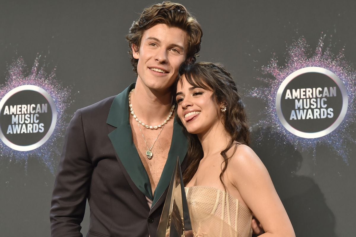 Shawn Mendes and Camila Cabello at the American Music Awards in 2019.