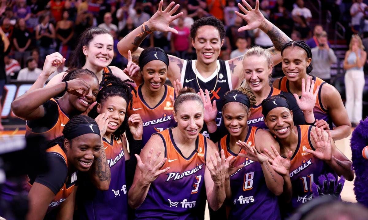 Atlanta Dream v Phoenix Mercury