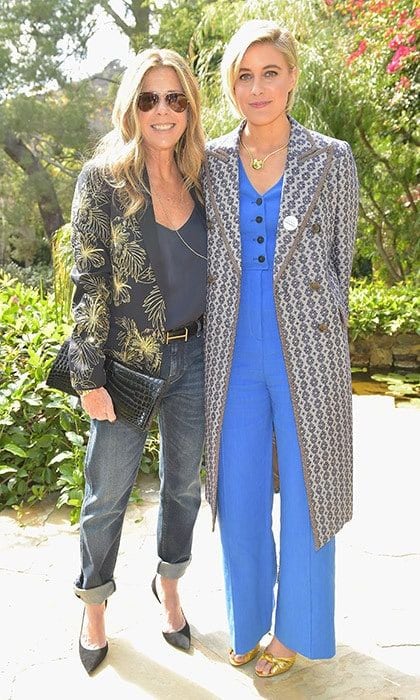 Actress and Tom Hanks's better half Rita Wilson looked cool in jeans as she talked with best director nominee Greta Gerwig.
Photo: Donato Sardella/Getty Images for Diane von Furstenberg