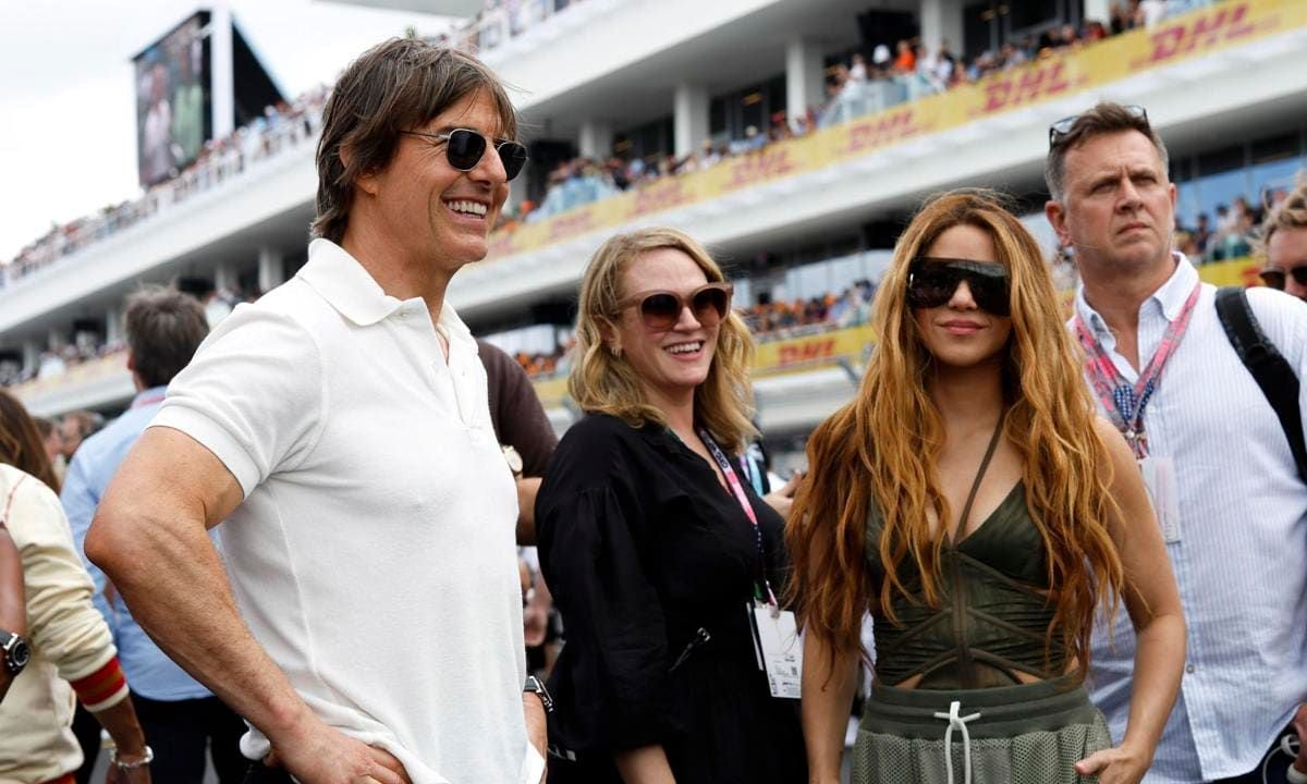 Shakira and Tom Cruise