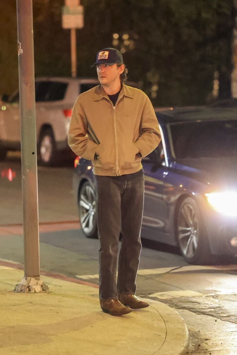 Kaia Gerber and Lewis Pullman in LA. 