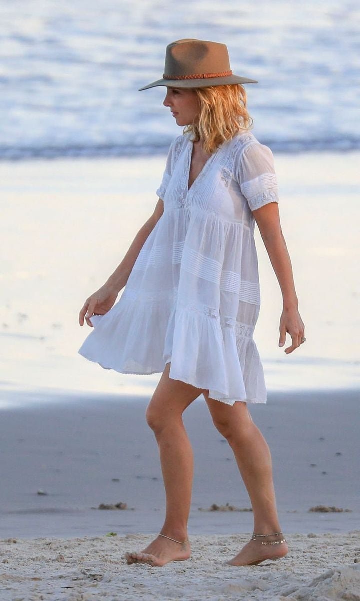 Elsa Pataky on the beach