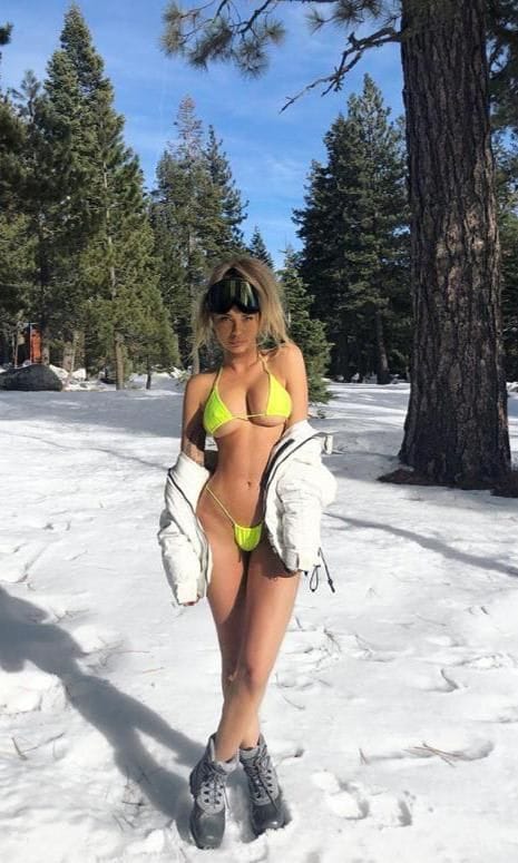 Sahara Ray snow bikini