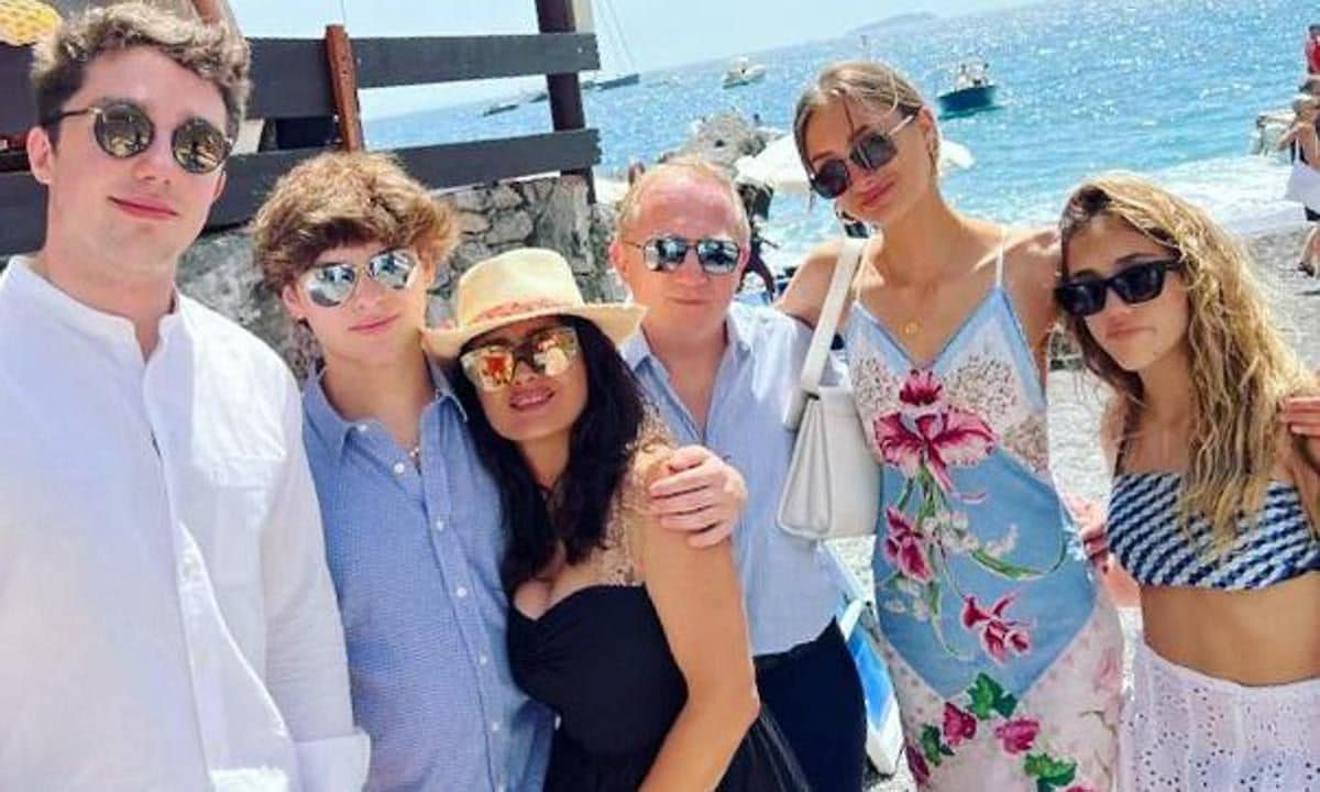 Salma Hayek, Francois-Henri Pinaul y todos los hijos del empresario