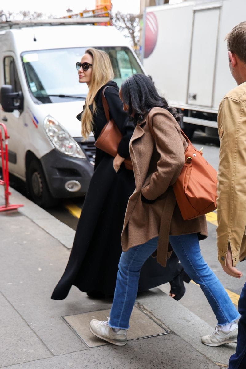 Angelina Jolie and daughter Zahara Jolie-Pitt were seen arriving together on the set of her upcoming film Stitches.