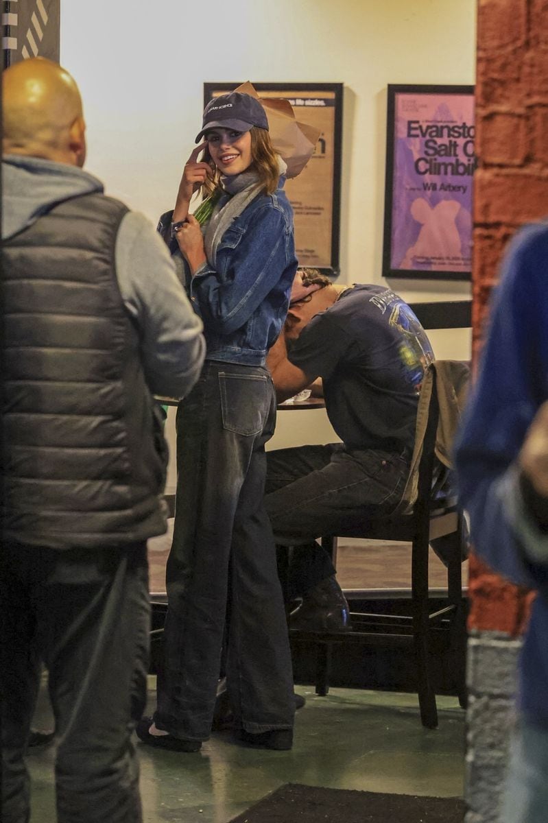 Kaia Gerber and Lewis Pullman in LA. 