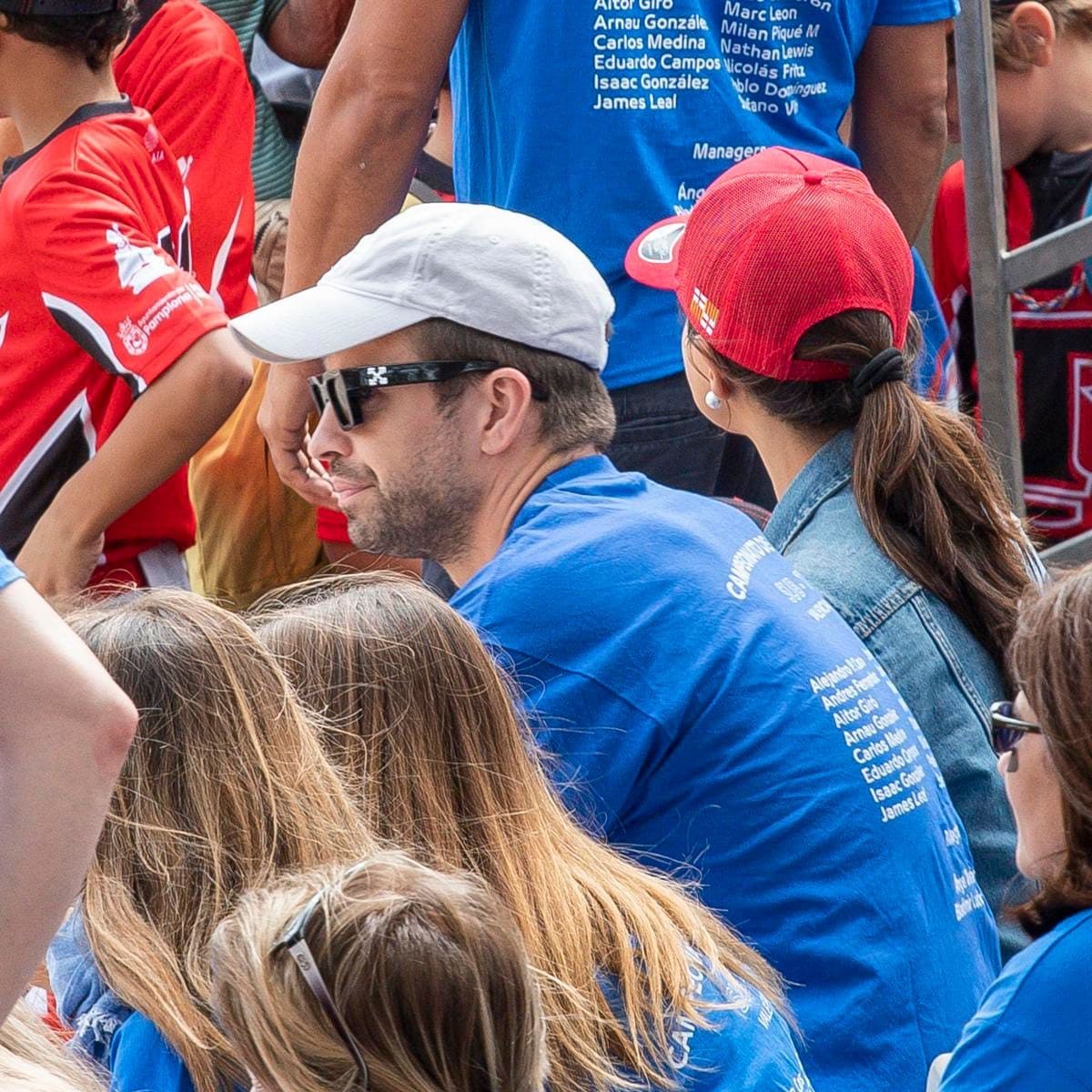 Shakira and Gerard Piqué travel to Valencia to support their son’s baseball game