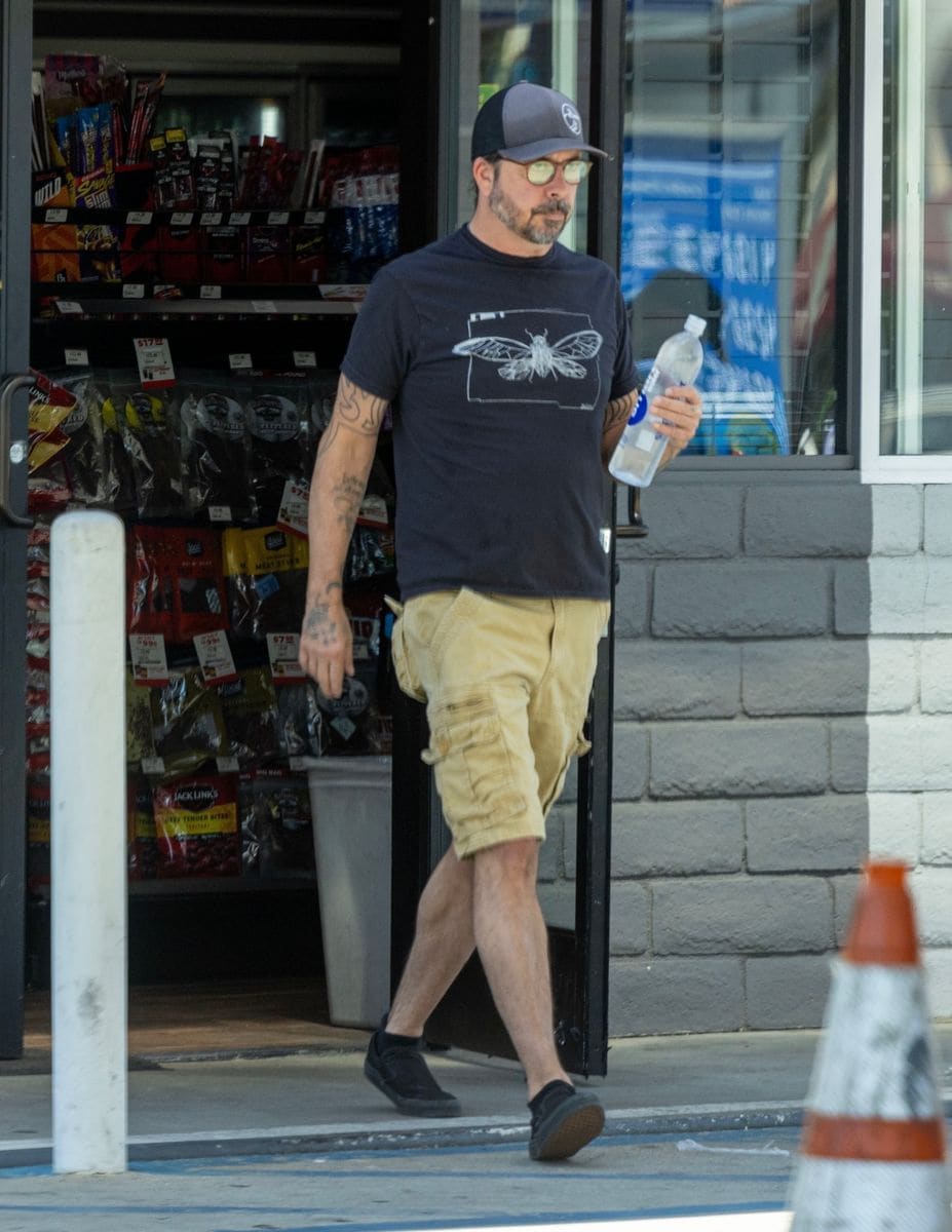 Dave Grohl, leader of Foo Fighters, was seen without his wedding ring during a solo outing in Encino