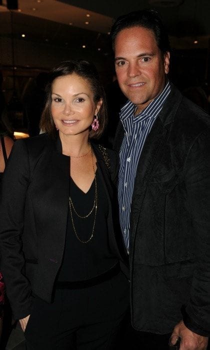 November 26: Mike Piazza and his wife Alicia kicked off Art Basel at DOA in Miami.
Photo: WorldRedEye