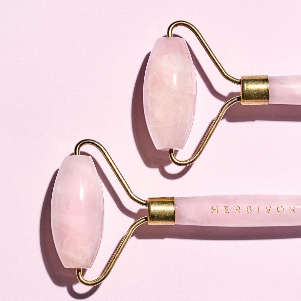 HERBIVORE Rose Quartz Facial Roller