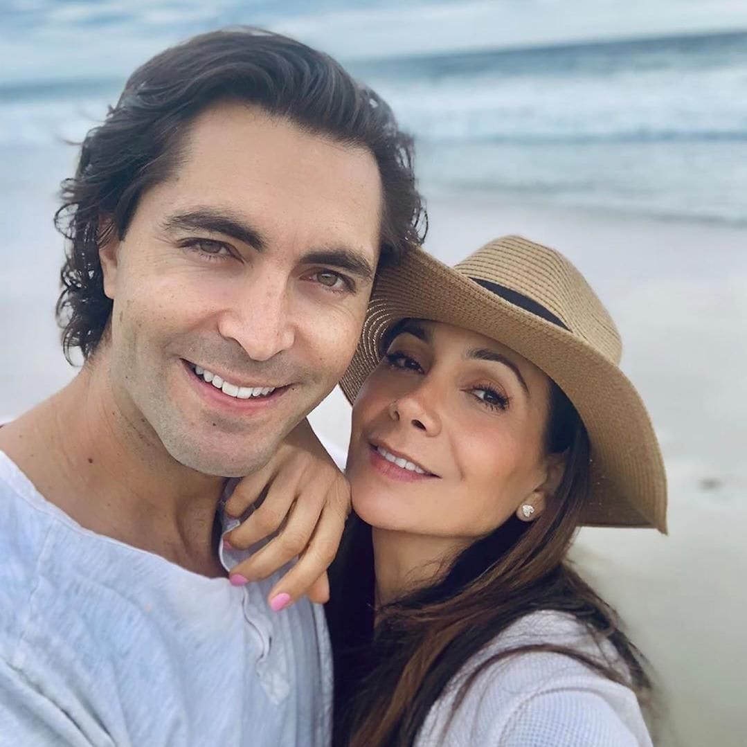 Paty Manterola y su esposo