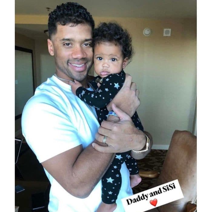 Ciara, who posed for husband Russell Wilson with their daughter Sienna in their first photo together on February 16, returned the favor and posted this adorable image of the NFL star and their baby girl. The singer captioned this photo: "Daddy and SiSi. To Sweet "
Photo: Instagram/@Ciara
