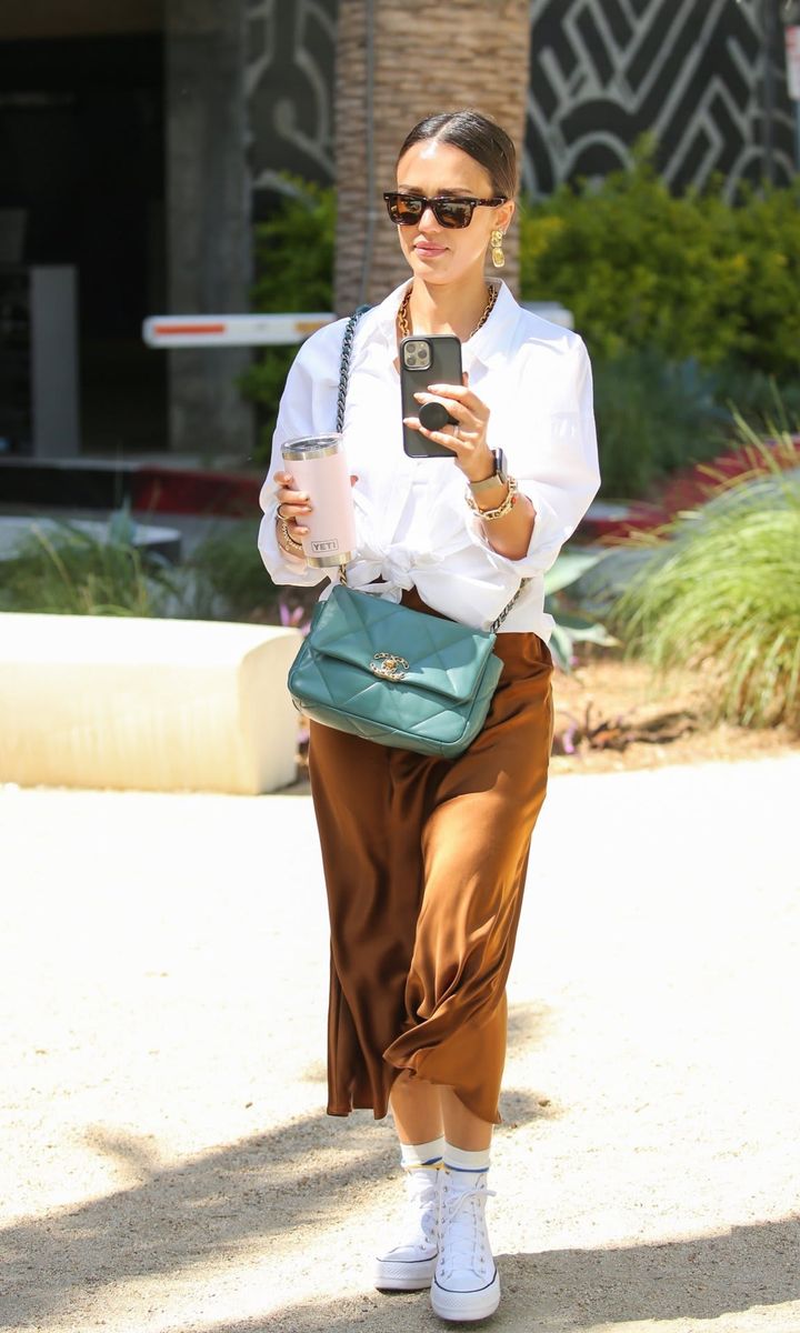 Jessica Alba style