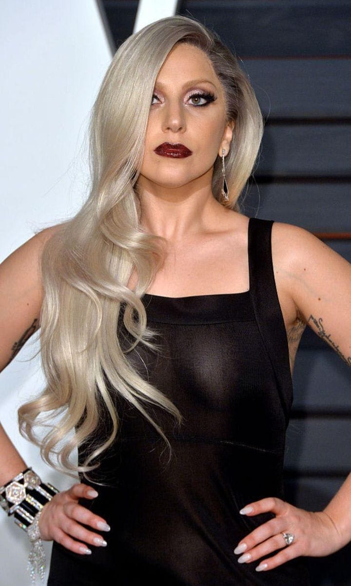 Lady Gaga long wave hair