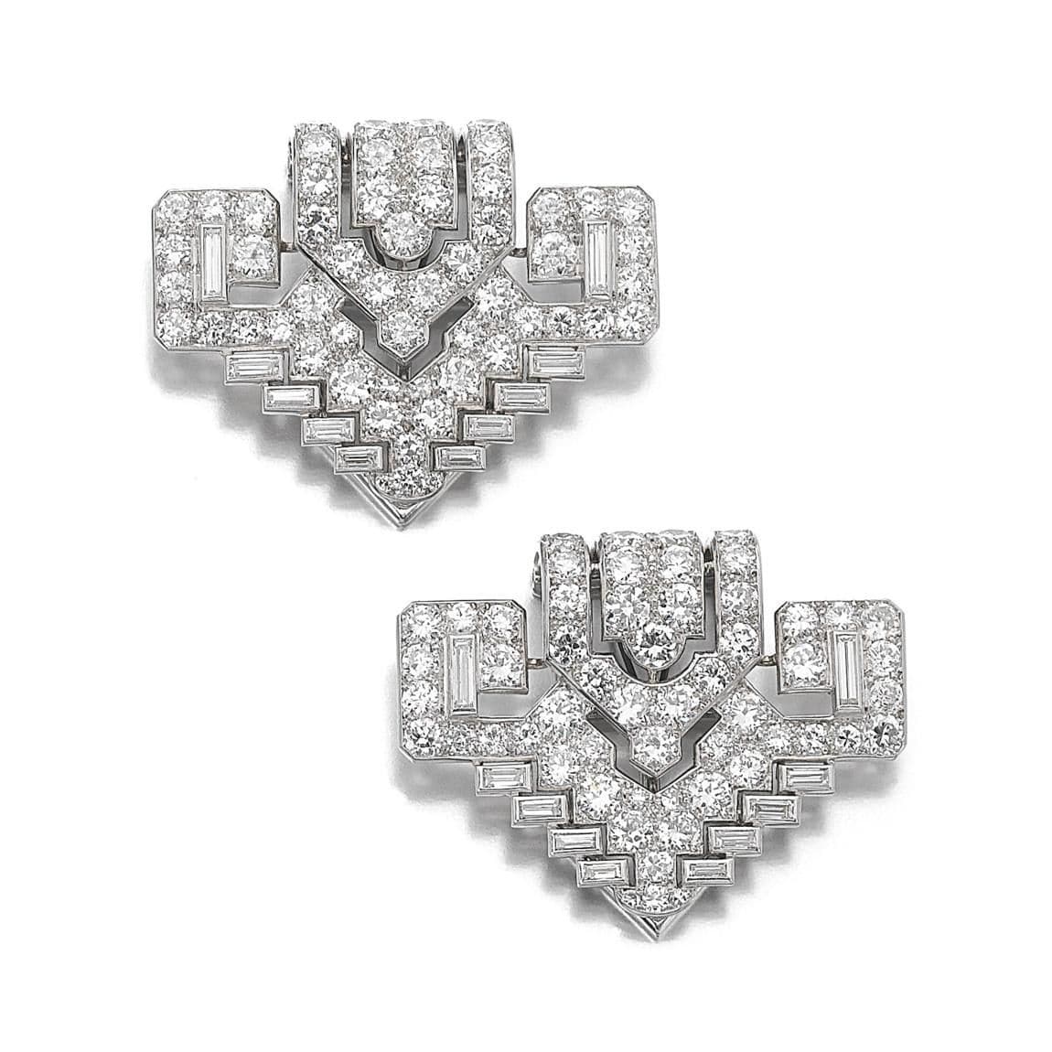 CARTIER, PAIR OF DIAMOND CLIPS, CIRCA 1930. ESTIMATE CHF 60,000–100,000