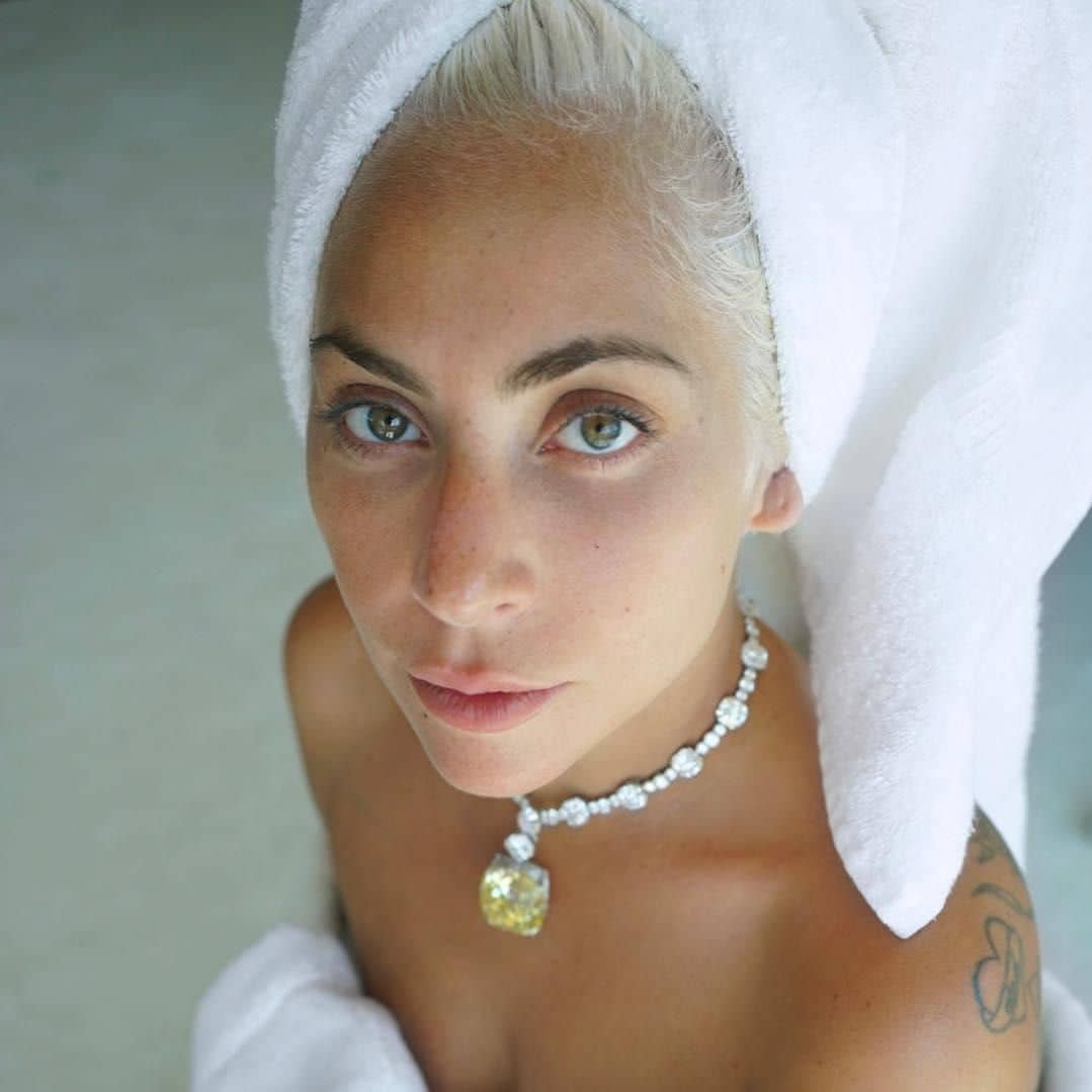 Lady Gaga makeup free