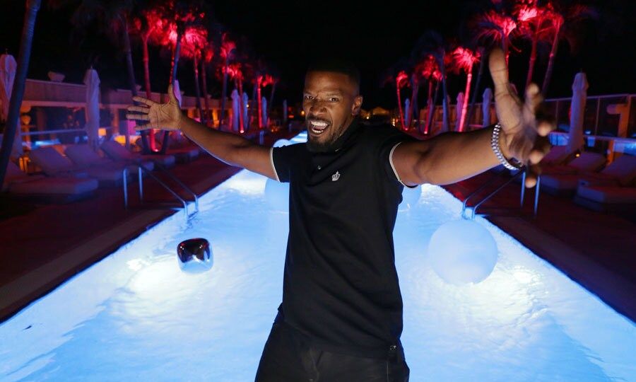 Jamie Foxx was partying in the city where the heat is on! The actor kicked off his New Year's Eve celebration at 1 Hotel South Beach in Miami.
Photo: WorldRedEye.com