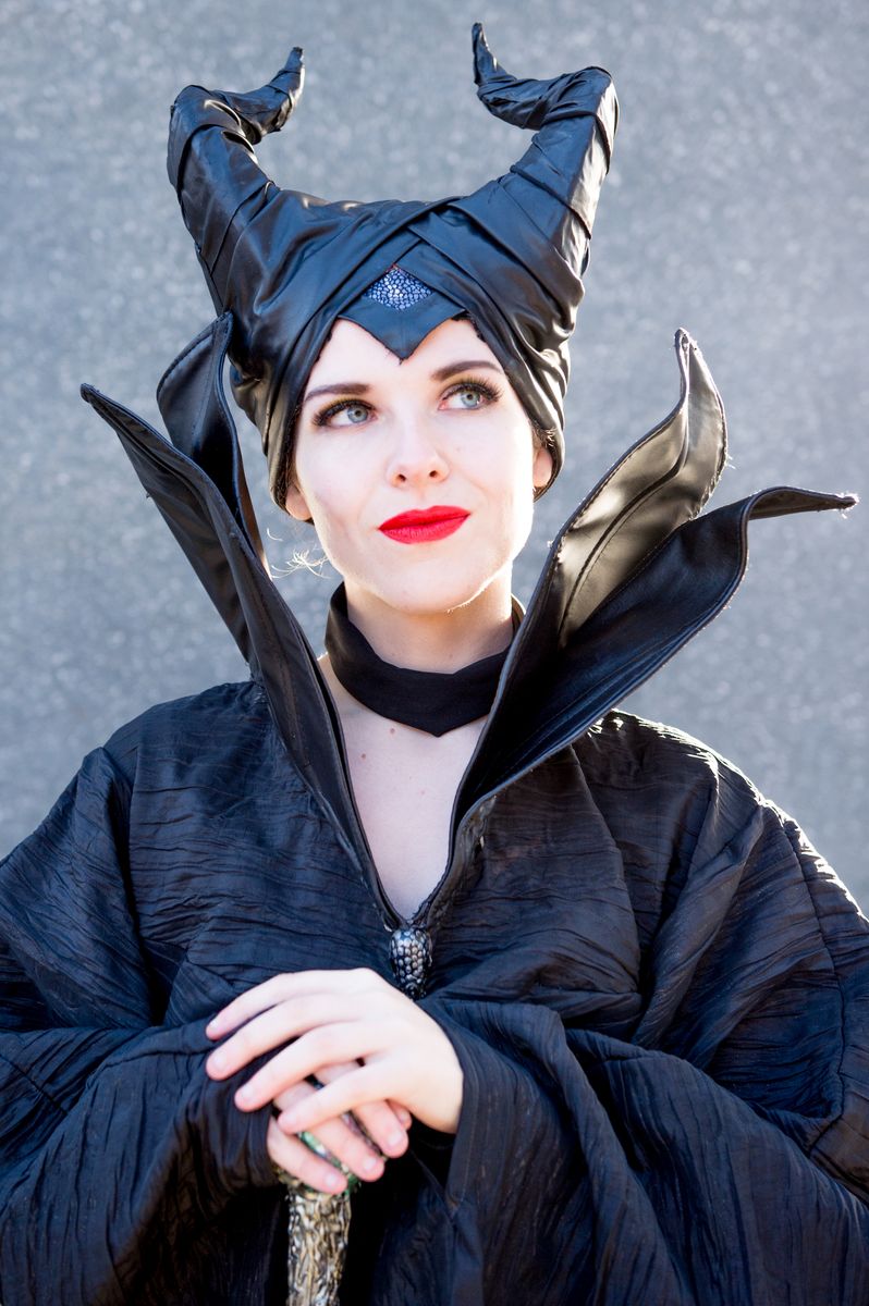 A cosplayer in character as Maleficent: Mistress of Evil 