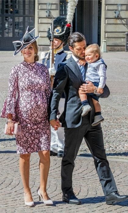 Princess Sofia showed off her growing baby bump in a pink printed dress as she walked with Prince Carl Philip and their son Prince Alexander during Crown Princess Victoria's birthday celebration.
Photo: Getty Images