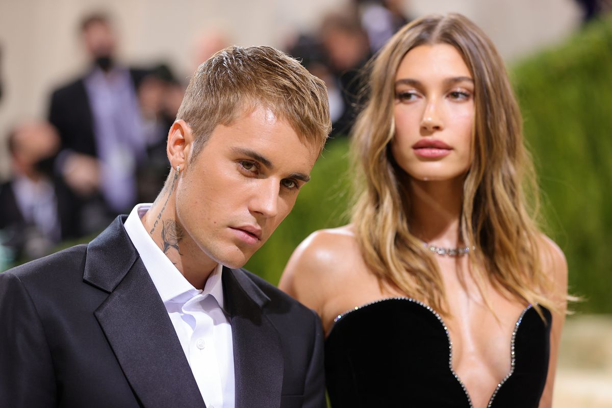  Justin Bieber and Hailey Bieber 