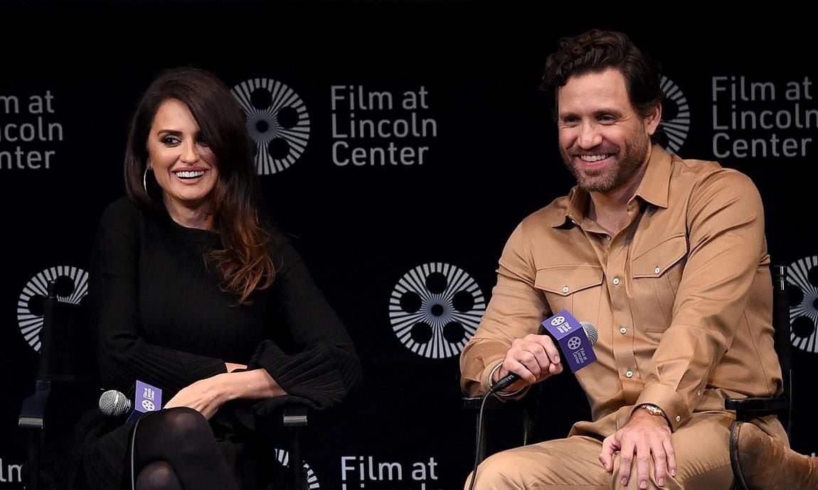 Penelope Cruz and Edgar Ramirez wasp network