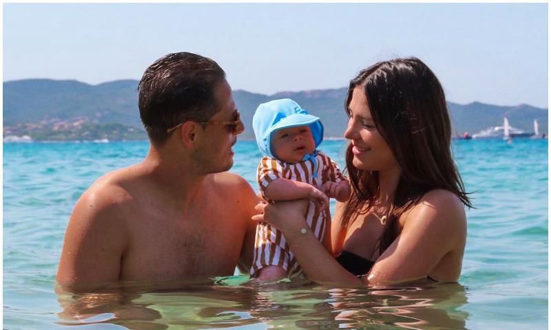 'Chicharito' takes care of Noah during his first time ever to visit to the ocean