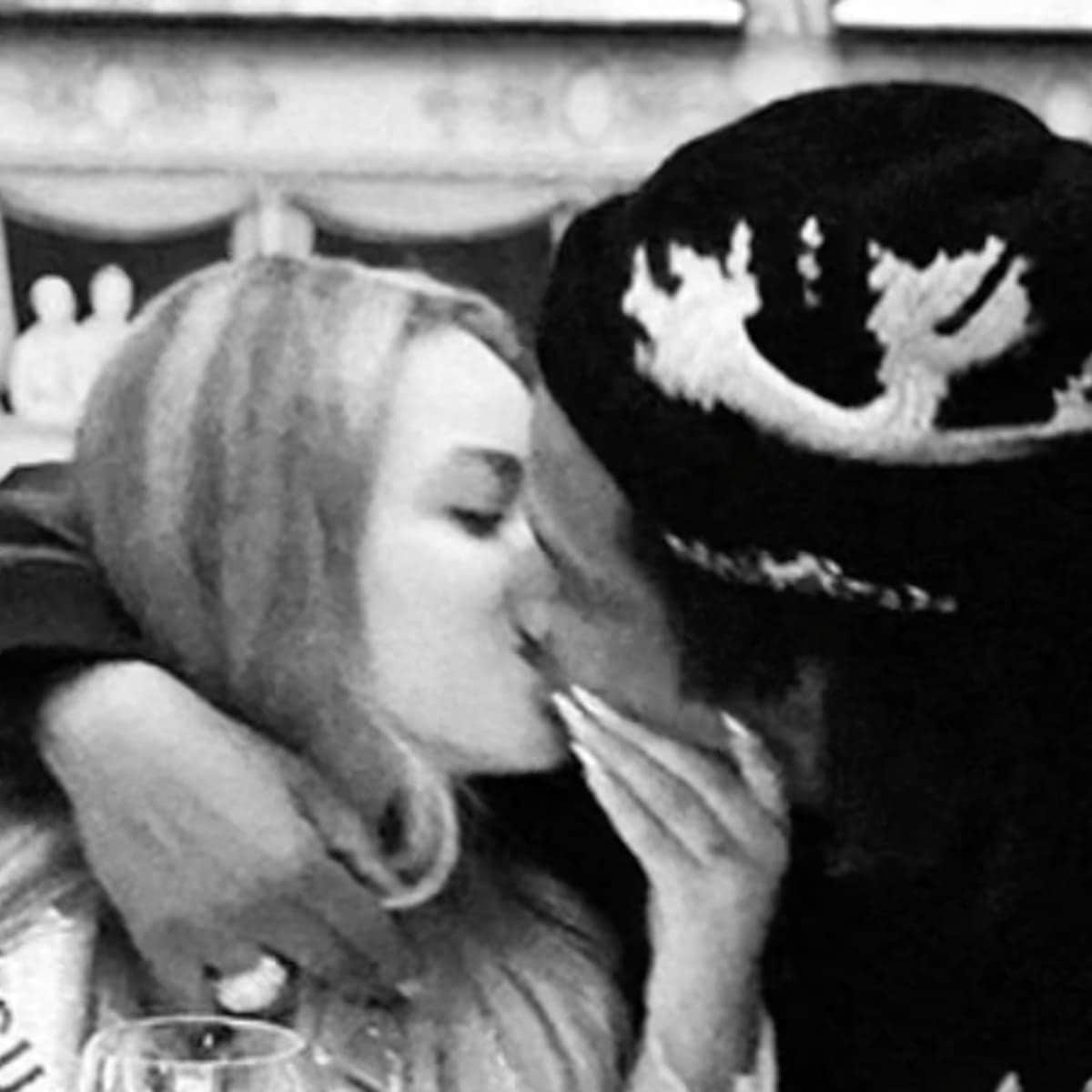 Beyoncé posts rare PDA filled photo with husband Jay Z