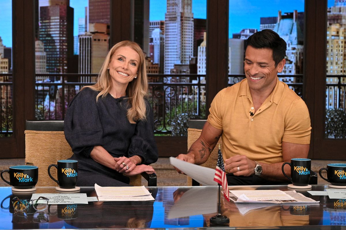 Kelly Ripa and Mark Consuelos