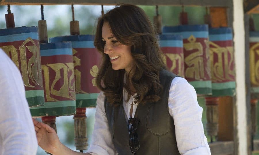 Even on a hike in Bhutan, the Duchess of Cambridge went for the perfect style. Her hair was curled in loose waves, with a relaxed center part, a classic and effortlessly gorgeous look.
<br>
Photo: Getty Images