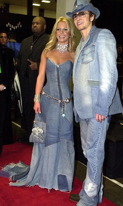 Of course we could never forget this Canadian tuxedo moment courtesy of <a href="https://us.hellomagazine.com/tags/1/britney-spears/"><strong>Britney Spears</strong></a> and <a href="https://us.hellomagazine.com/tags/1/justin-timberlake/"><strong>Justin Timberlake</strong></a> a.k.a prom king and queen of the 2001 American Music Awards.
<br>
Photo: Getty Images