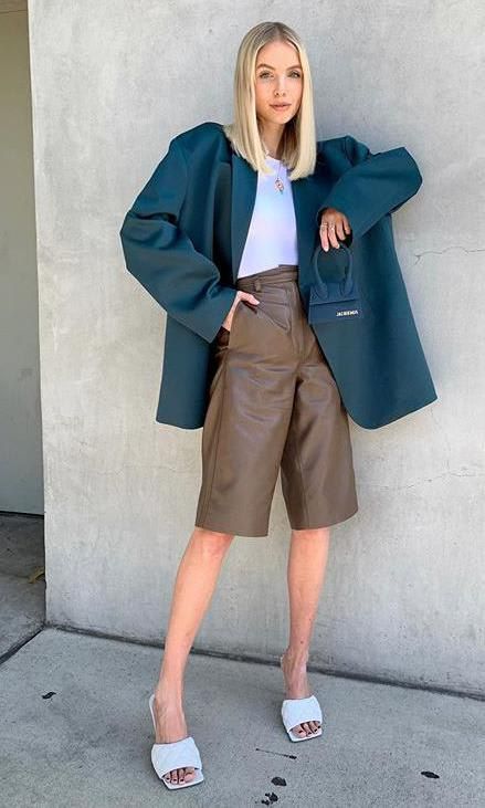 Leonie Hanne posing with an oversize blazer