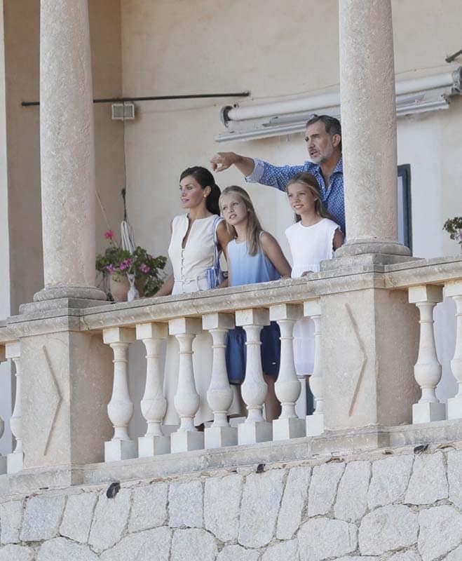 spanish royals mallorca vacation