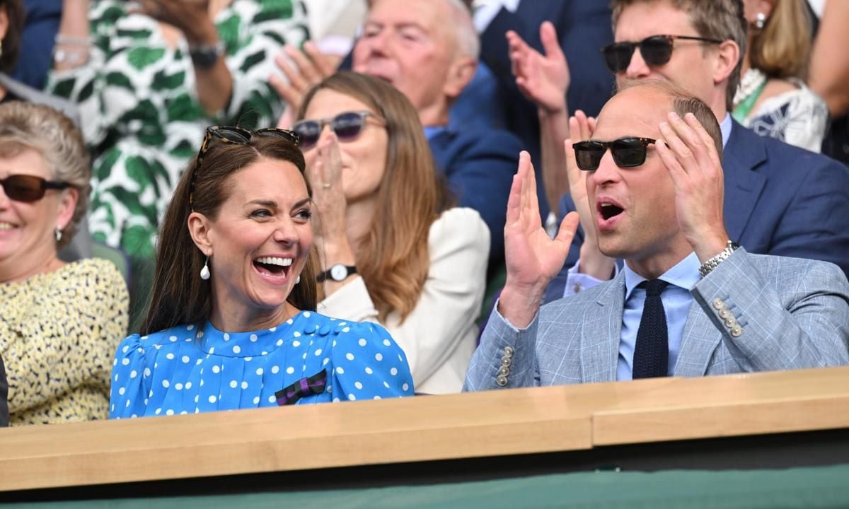 LONDON, ENGLAND - JULY 05: Catherine, Duchess of Cambridge and Prince William, Duke of Cambridge at All England Lawn Tennis and Croquet Club on July 05, 2022 in London, England. (Photo by Karwai Tang/WireImage)