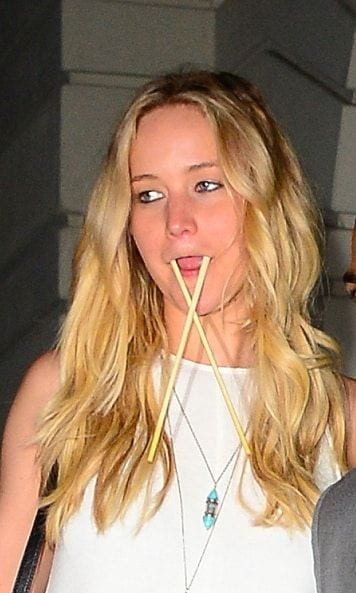 Jennifer didn't want to part ways with her chopsticks after dinner at Nobu in NYC.
<br>
Photo: GC Images