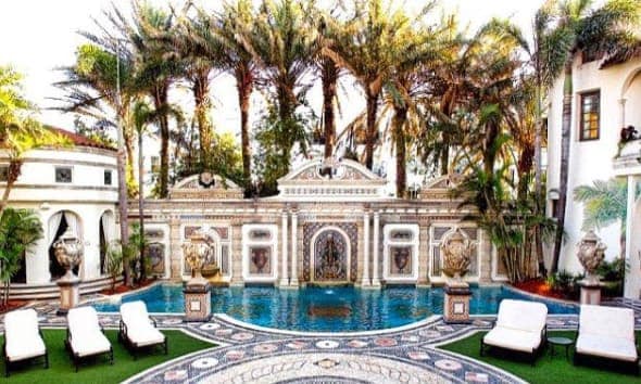 Versace Mansion, Ocean Drive