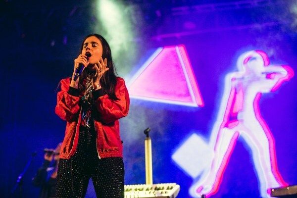 Javiera Mena Coachella 2019