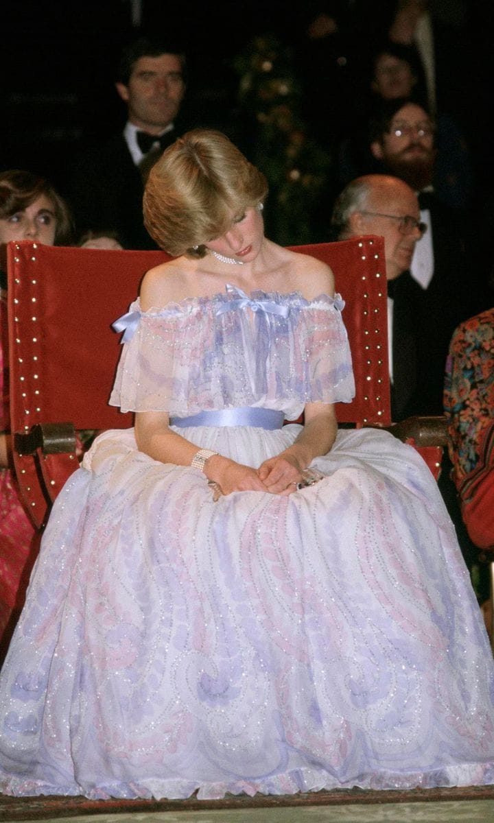 princess diana sleeping